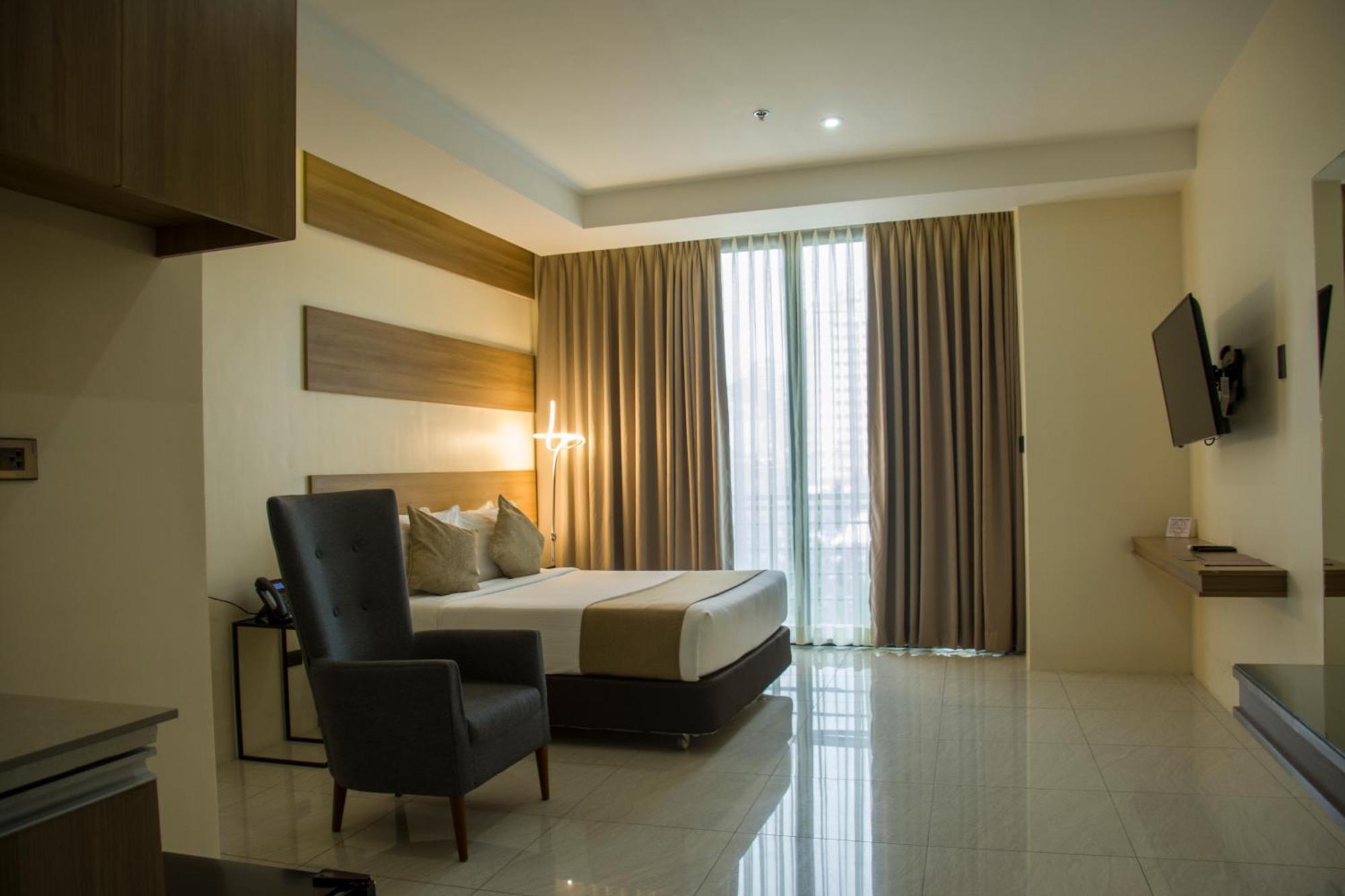 Eastland Hotel And Residences Cebu Extérieur photo