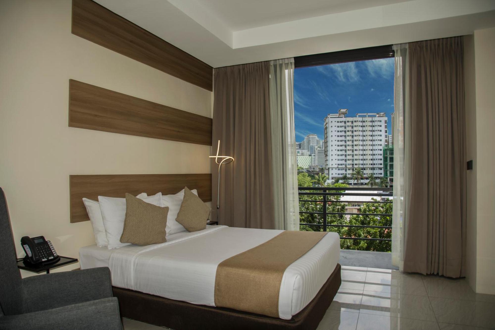 Eastland Hotel And Residences Cebu Extérieur photo